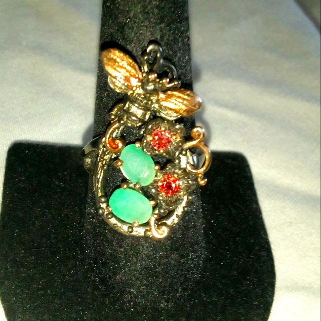 Beautiful Zambian Emerald And Red Sapphire Cocktail Ring Size 95 75$